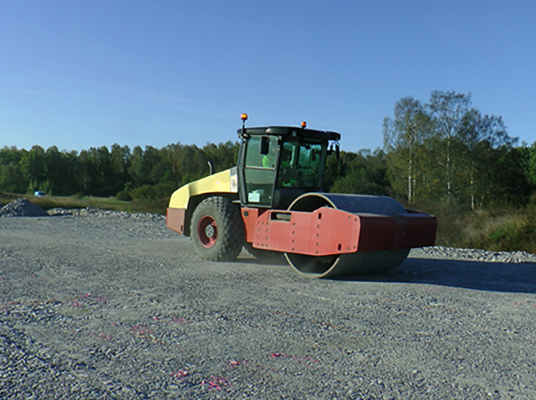 Roller compactor